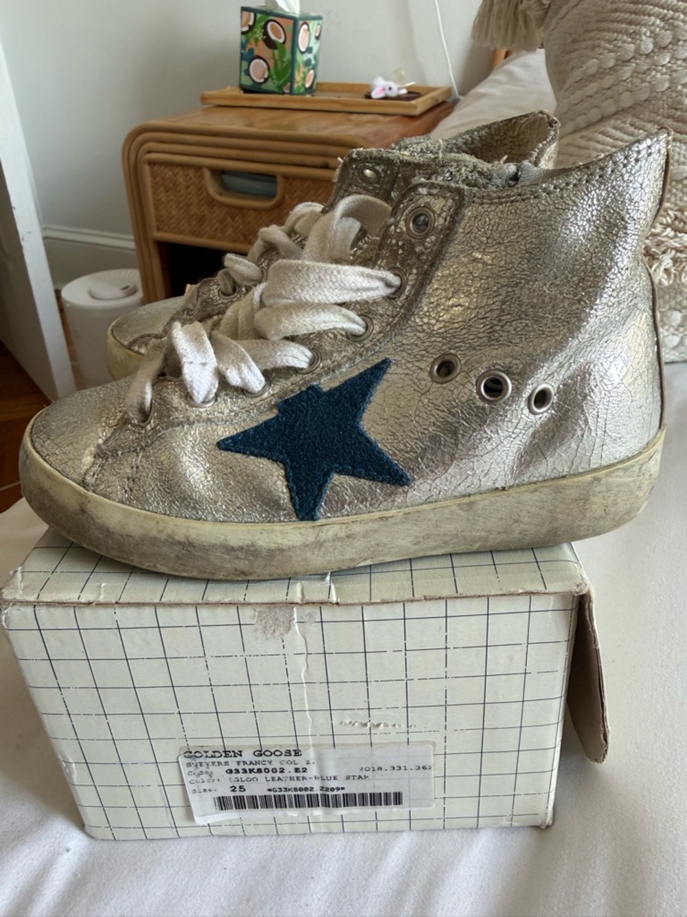 Golden Goose Kids Silver High-Top Sneakers with Blue Star
